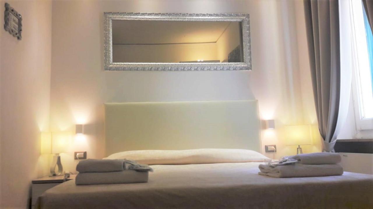 โฮเต็ล อลินารี Hotel ฟลอเรนซ์ ภายนอก รูปภาพ