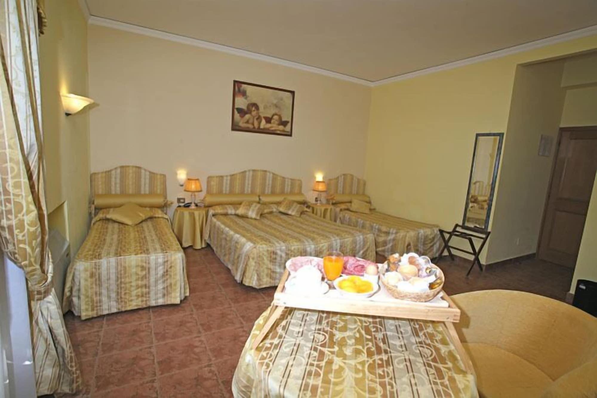 โฮเต็ล อลินารี Hotel ฟลอเรนซ์ ภายนอก รูปภาพ